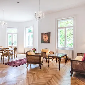 https://duschel-apartments-imperial-living.vienna-besthotels.com